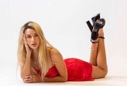 Sabrina Vaz Photo #36