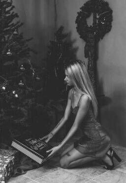 Sabrina Vaz Photo #83