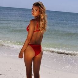 Sabrina Vaz Photo #127