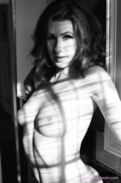 Abigale Mandler Photo #379