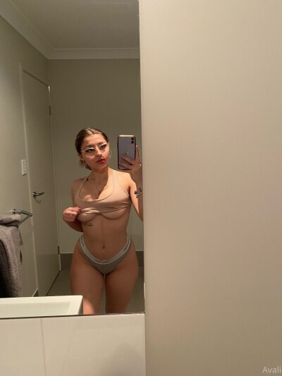 Lilith Cavaliere Photo #180