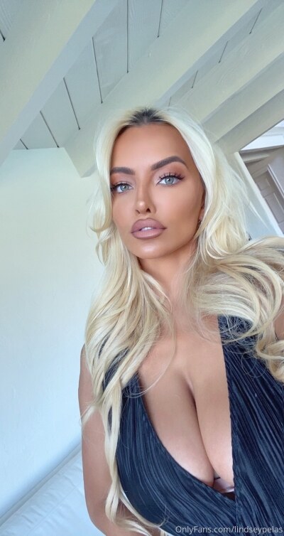 Lindsey Pelas Photo #295
