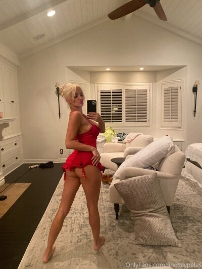 Lindsey Pelas Photo #307