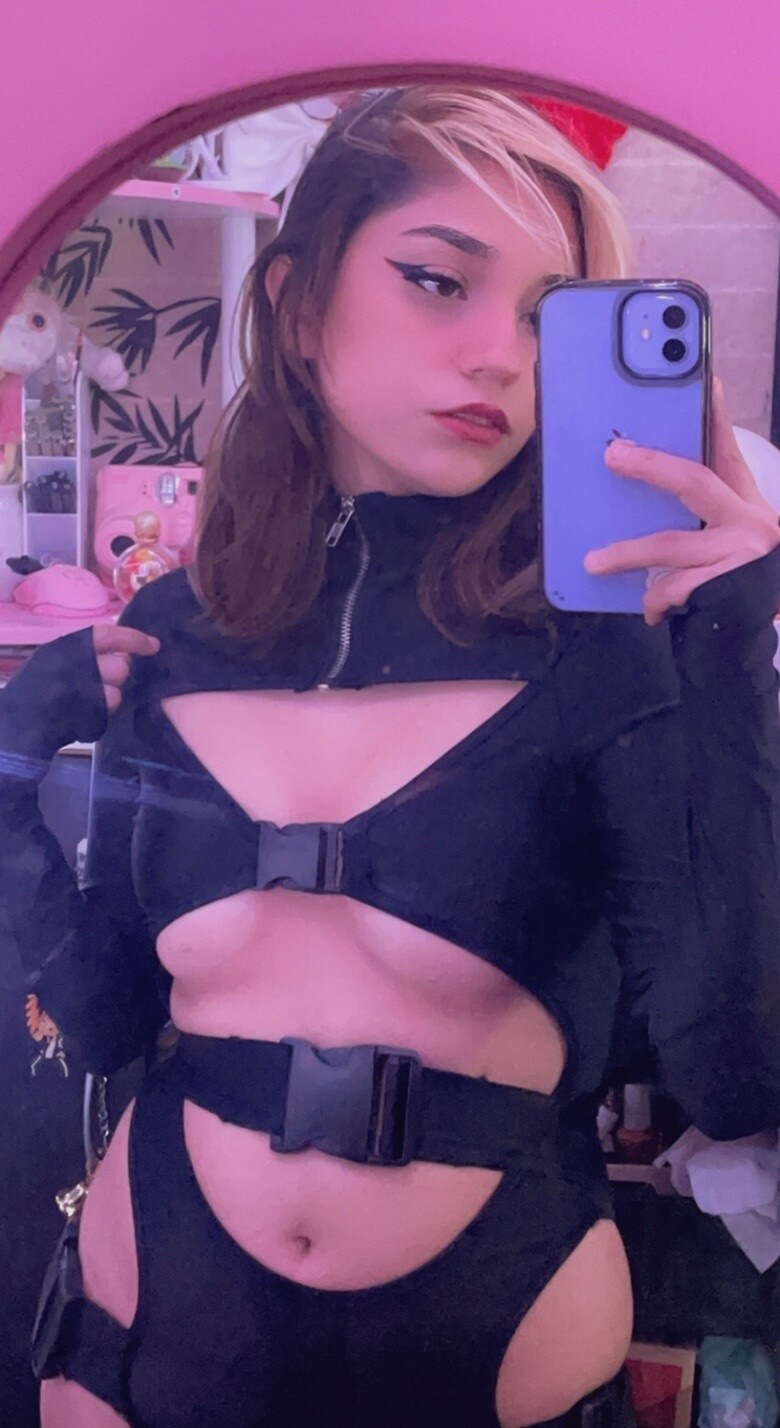 Pictures Iii Photo #121