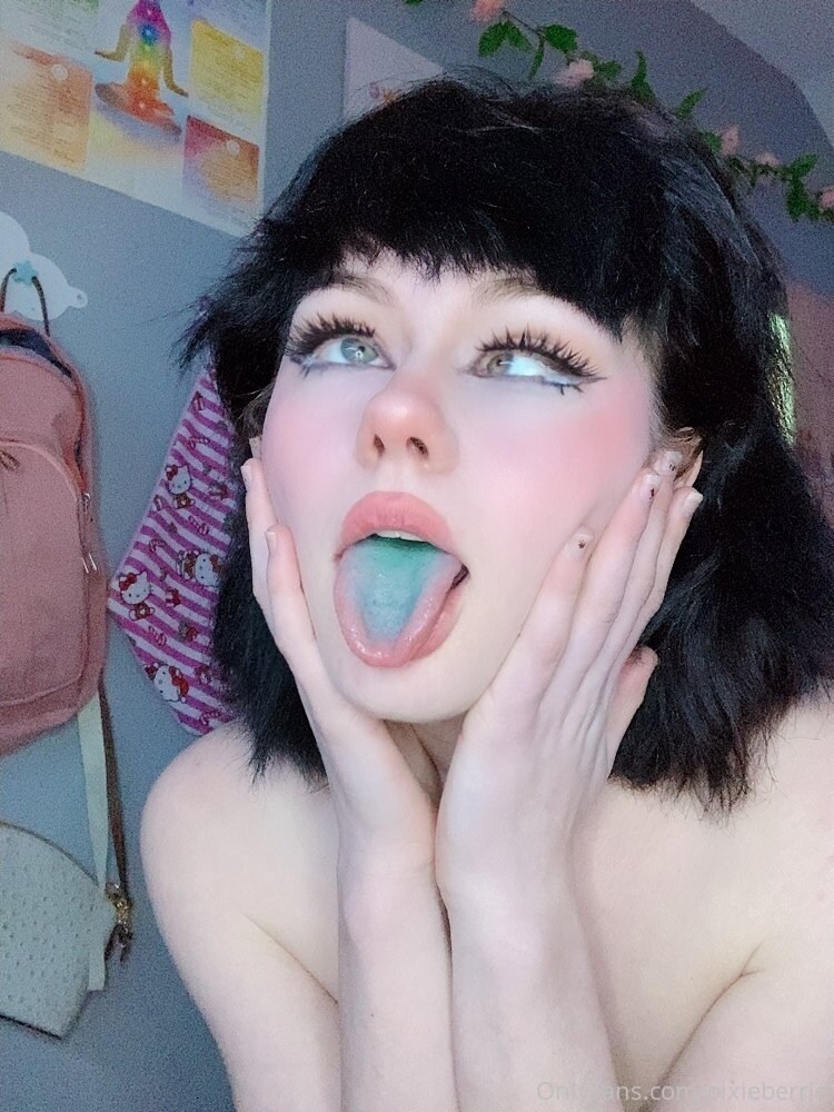 Pixieberrie Photo #95