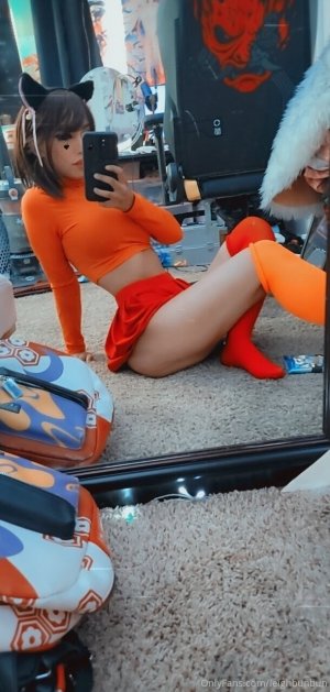 Leighbunbun Photo #18