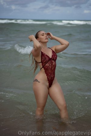 Aj Applegate Photo #39