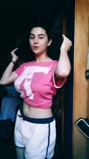 Eva Batista Photo #16