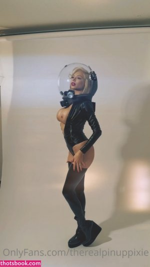 Pinuppixie Video #78