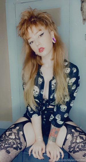 Skylarshark Photo #16