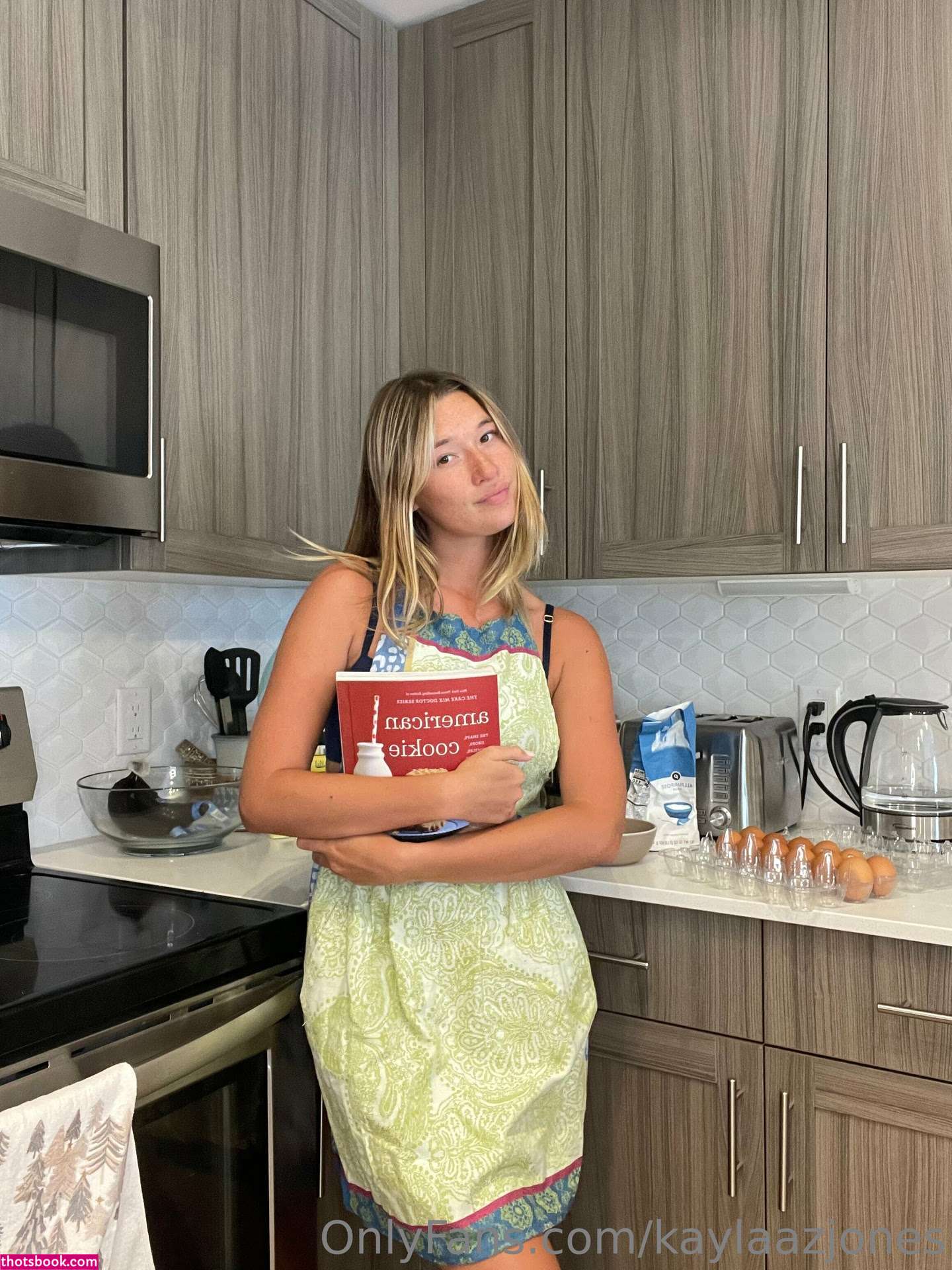 Kayla Jones Photo #20