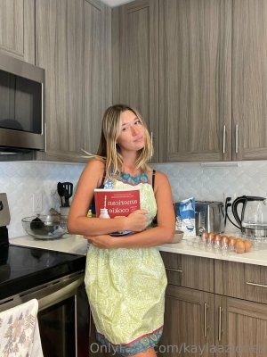 Kayla Jones Photo #20