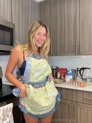 Kayla Jones Photo #22