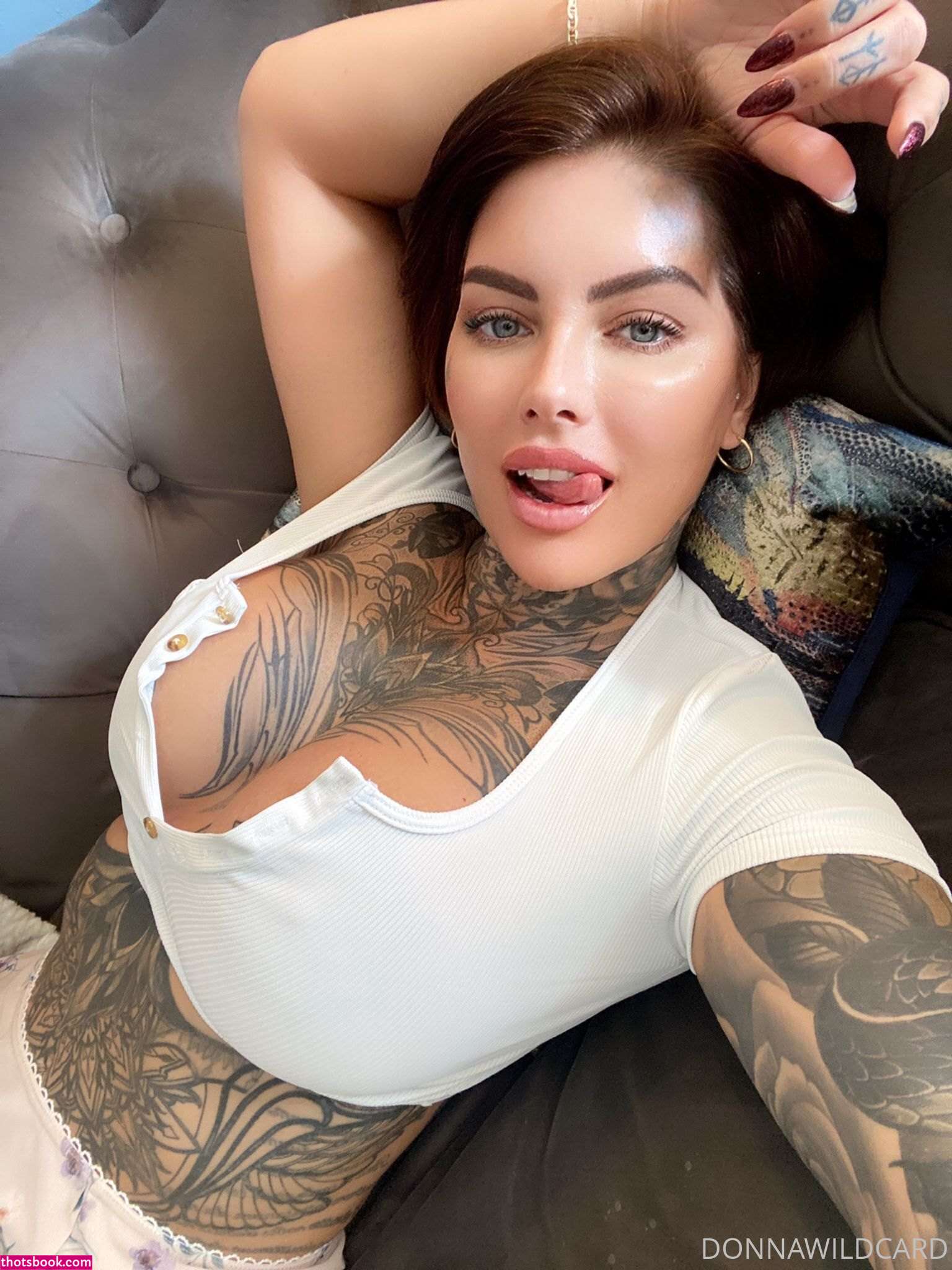 Donna Wildcard Photo #140