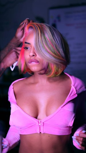 Qimmah Russo Photo #12