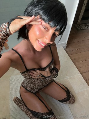 Tantot Twins Photo #213