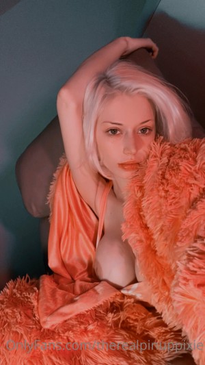 Pinuppixie Photo #287