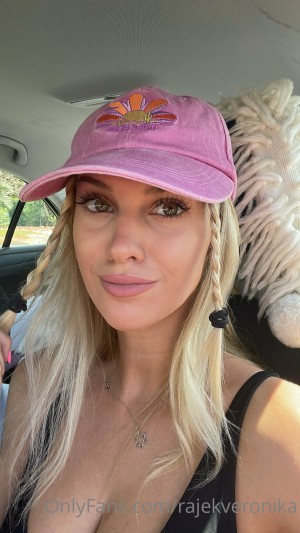 Veronika Rajek Photo #179