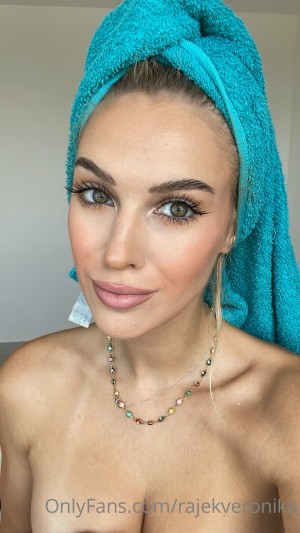 Veronika Rajek Photo #191