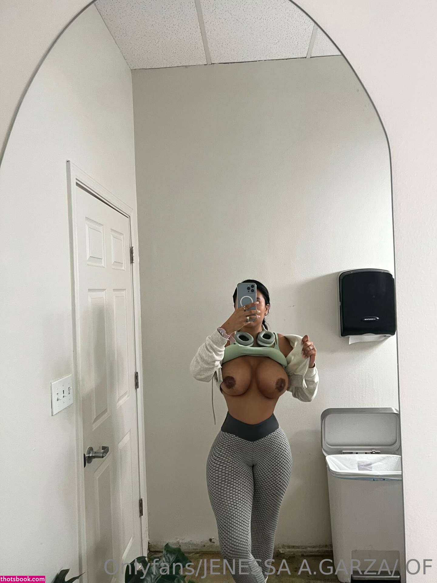 jenessagarza69 Photo #90