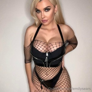 Emily Sears Photo #75