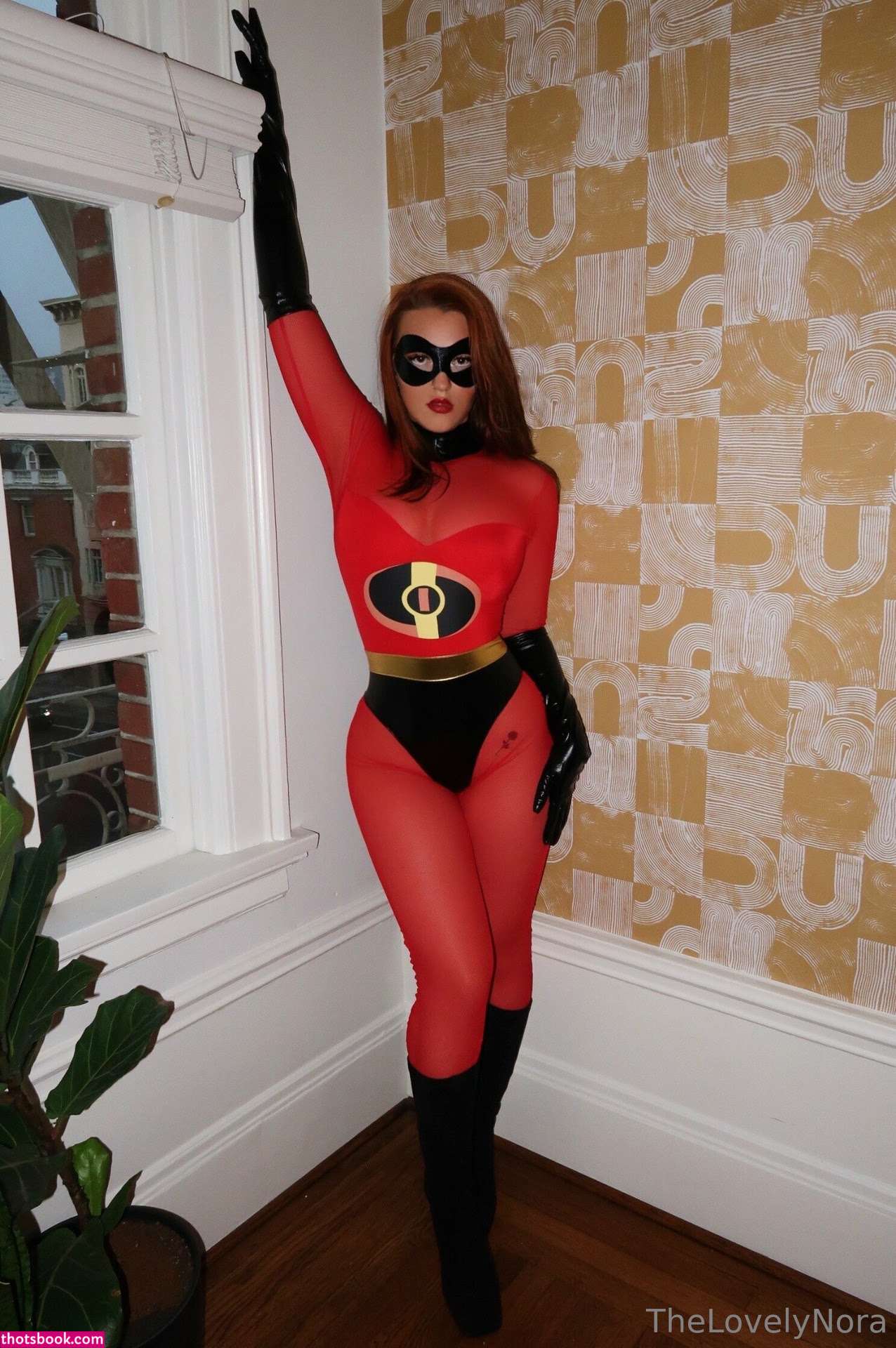 Nora Rivers Photo #543