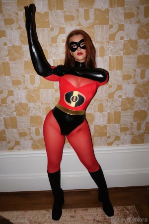 Nora Rivers Photo #526