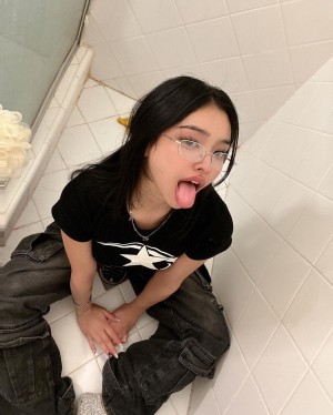 Plushydani Photo #97