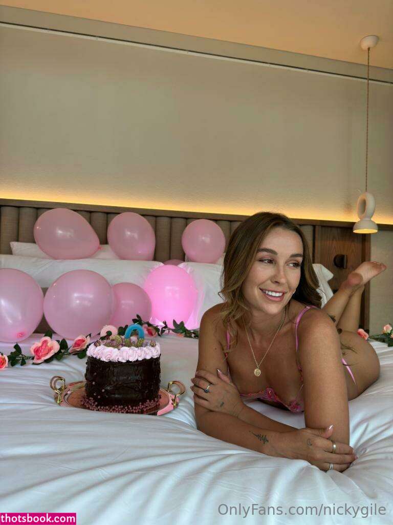 Nicky Gile Photo #114