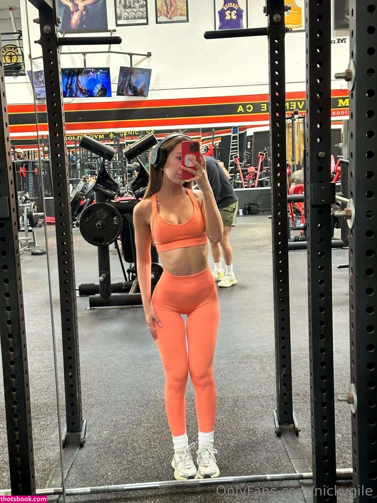 Nicky Gile Photo #258