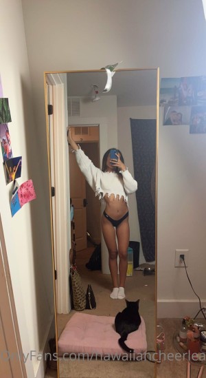 hawaiiancheerleaderxx Photo #35