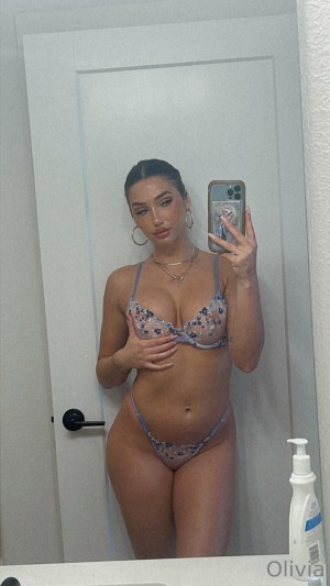 Olivia Joann Photo #16