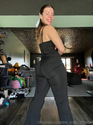 queenegirl27 Photo #179