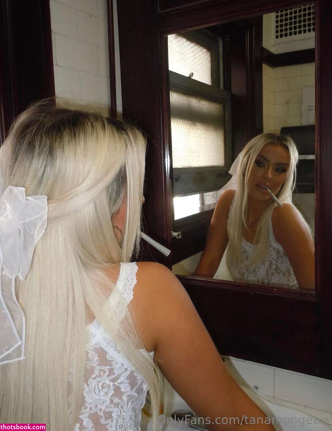 Tana Mongeau Photo #290