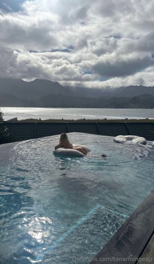 Tana Mongeau Photo #285