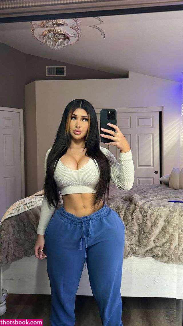 Lilianaheartsss Photo #584