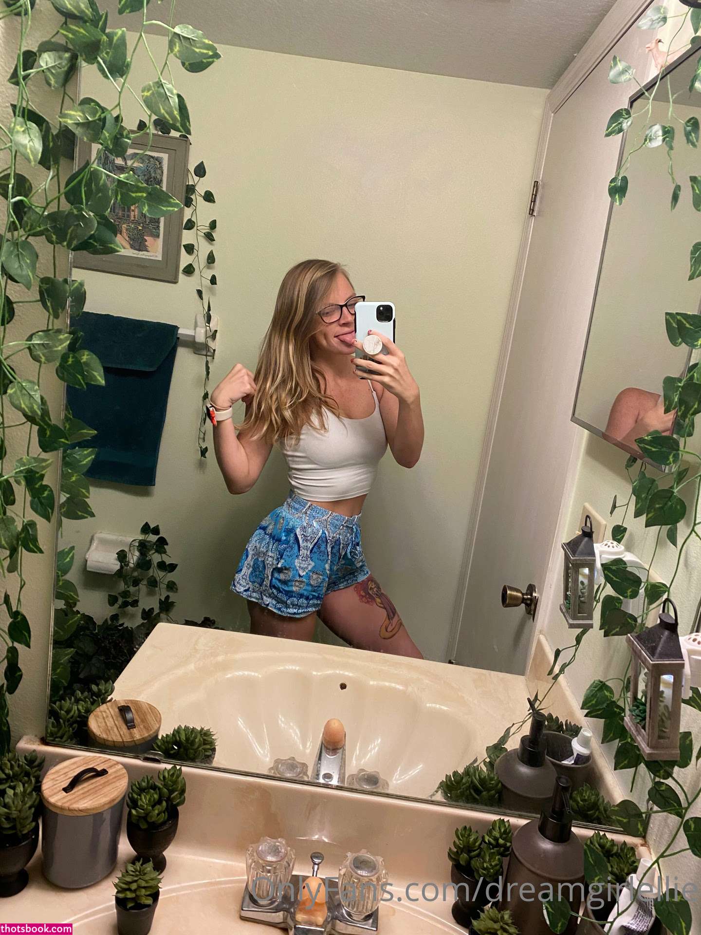 Elise Laurenne Photo #348