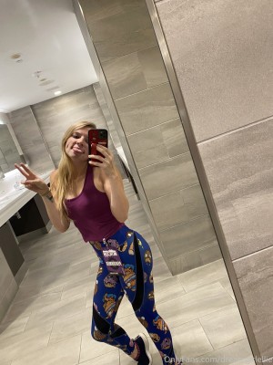 Elise Laurenne Photo #352