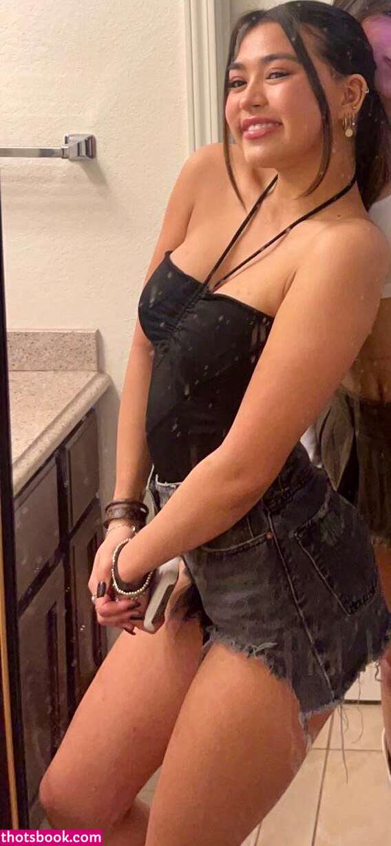 Krischelle Delgado Photo #51