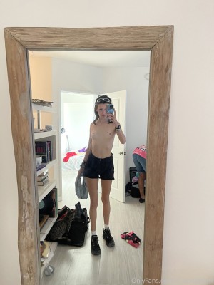 Anne Frank Photo #33