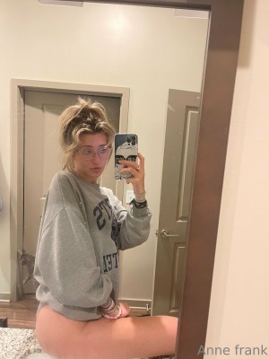 Anne Frank Photo #34