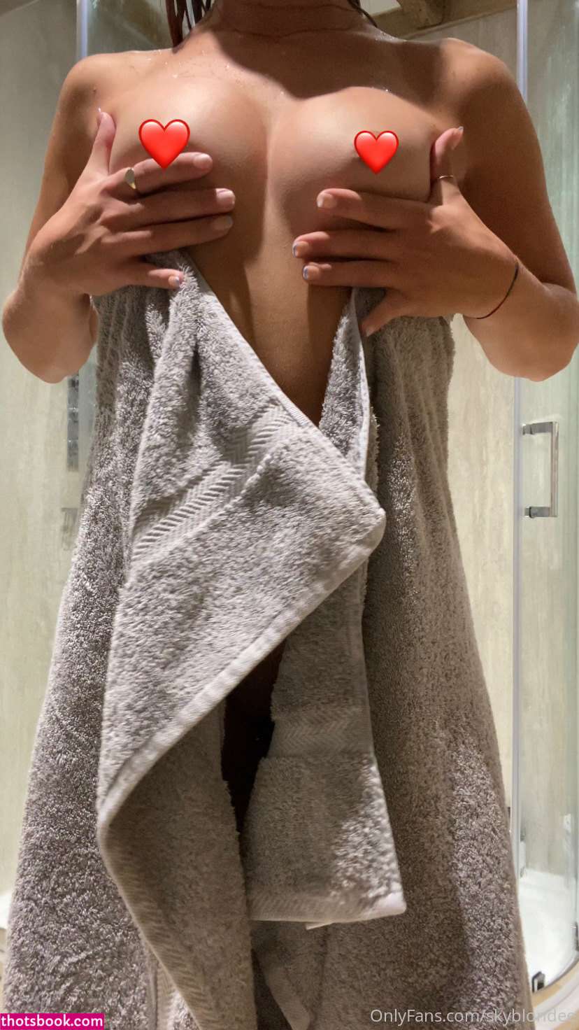 Skyblondee Photo #56