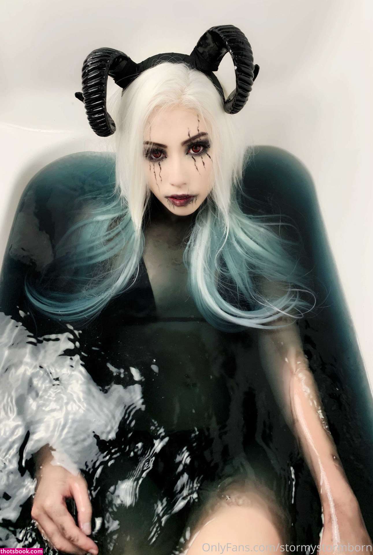 Stormystormborn Photo #112