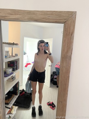 Anne Frank Photo #74