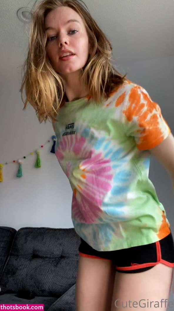 Cutegiraffe Photo #149