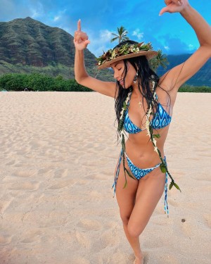 Nicole Scherzinger Photo #65