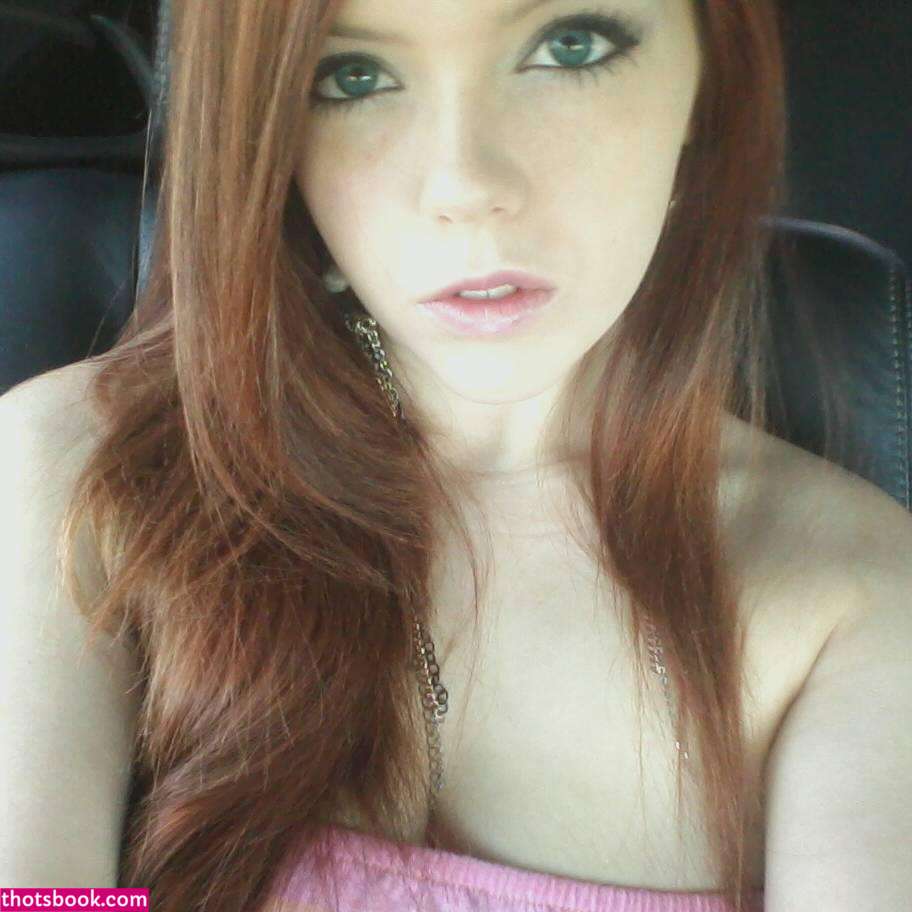 Ryan Smiles Photo #26