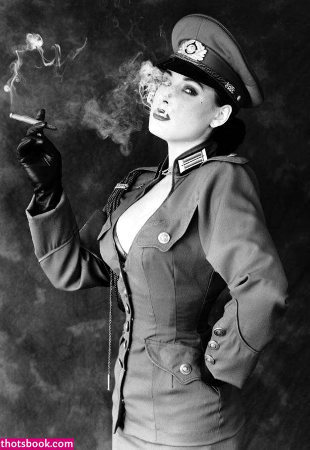 Dita Von Teese Photo #128