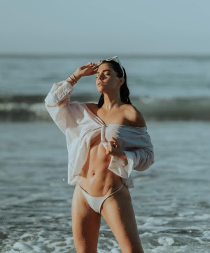 Livia Brito Photo #105