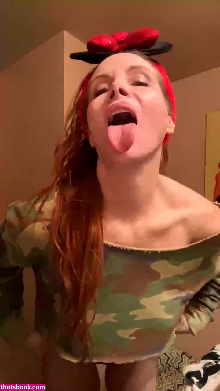 Phoebe Price Photo #231